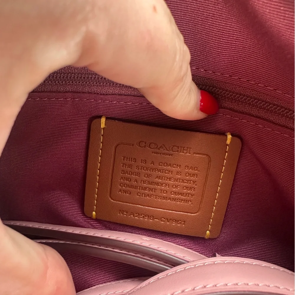 Powder Pink Coach Rowan (medium) - Picture 2 of 7